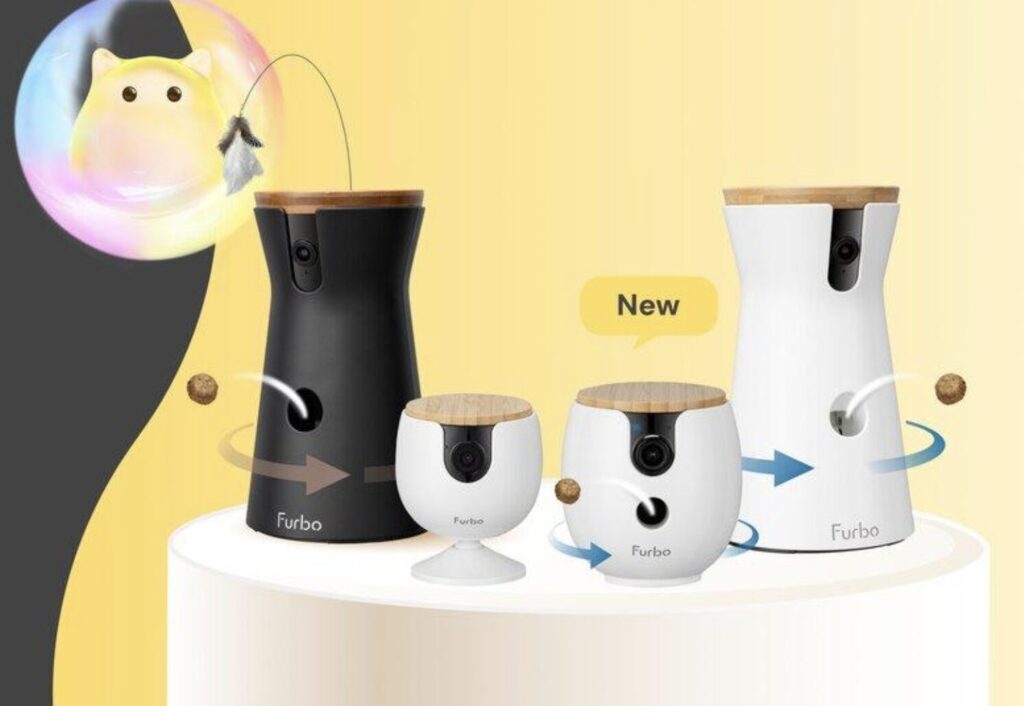 Furboドッグカメラ360°ビュー、ミニ360°ビュー、ミニ、ネコカメラ360°ビューの4モデルを並べた公式イメージ。各モデルのサイズ感やおやつ機能、360°回転などの特徴が分かりやすく表現されています。